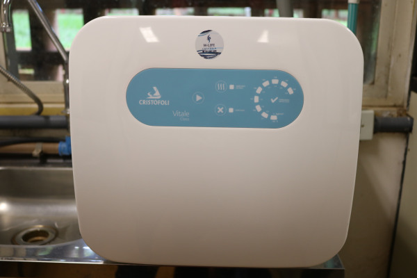 Autoclave para esterelização de material cirúrgico.JPG